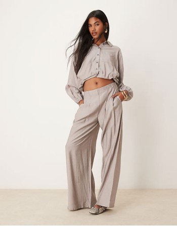 cropped bubble hem shirt and super wide leg trouser set in grey