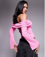 ruched front  top in pink