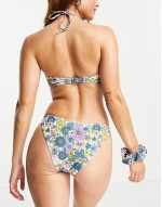 retro floral keyhole bikini top with scrunchie