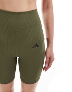 Training Optime ribbed legging short with phone pocket in olive green