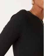 crew neck long sve bodysuit in black